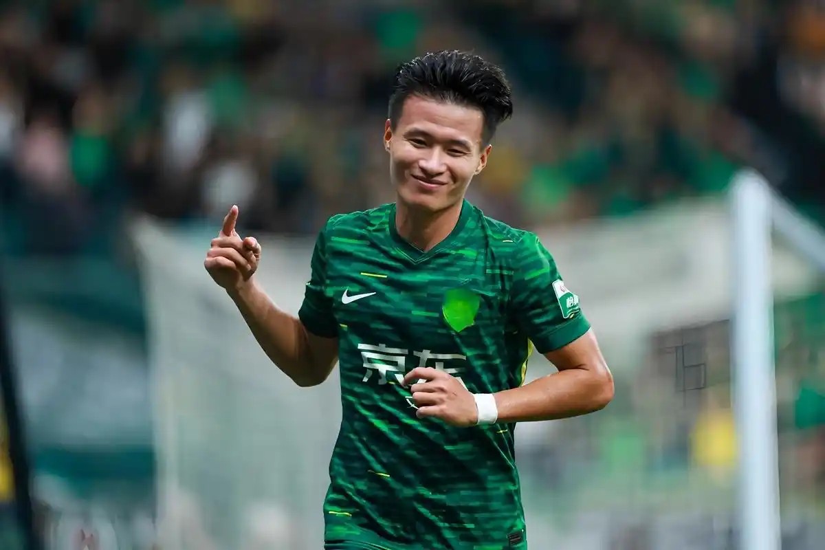国安新援闪光!张稀哲助攻林良铭双响 2-0轻取广州豹